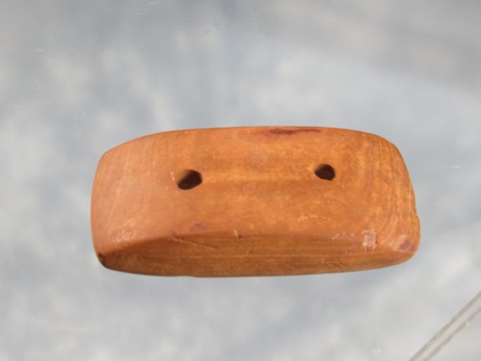 Tan Claystone Semi Keeled Gorget