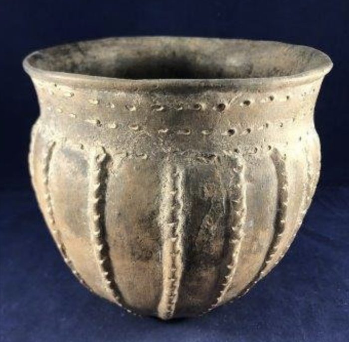 Rare Cass Appliqué Ribbed Jar