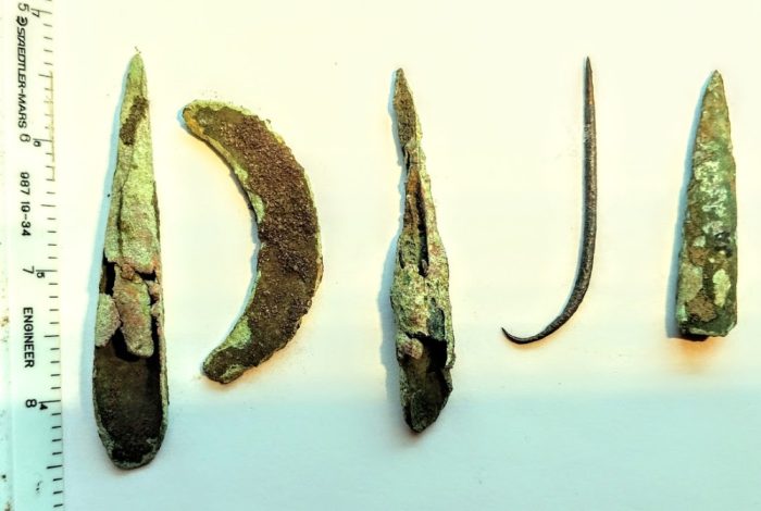 Old Copper Culture Group with a great Crescent Knife and a Fishhook - Michigan